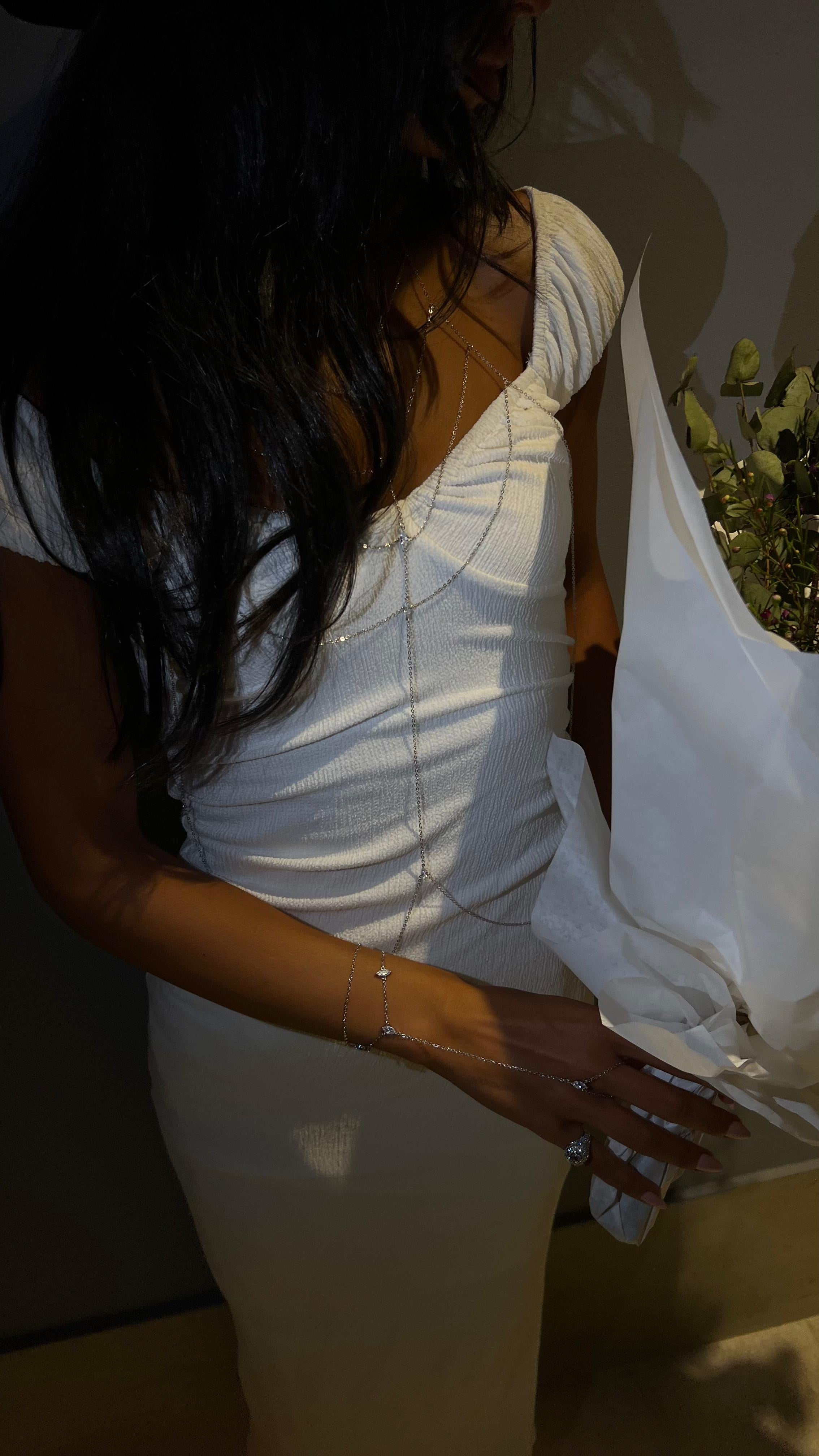 SILVER BODYCHAIN