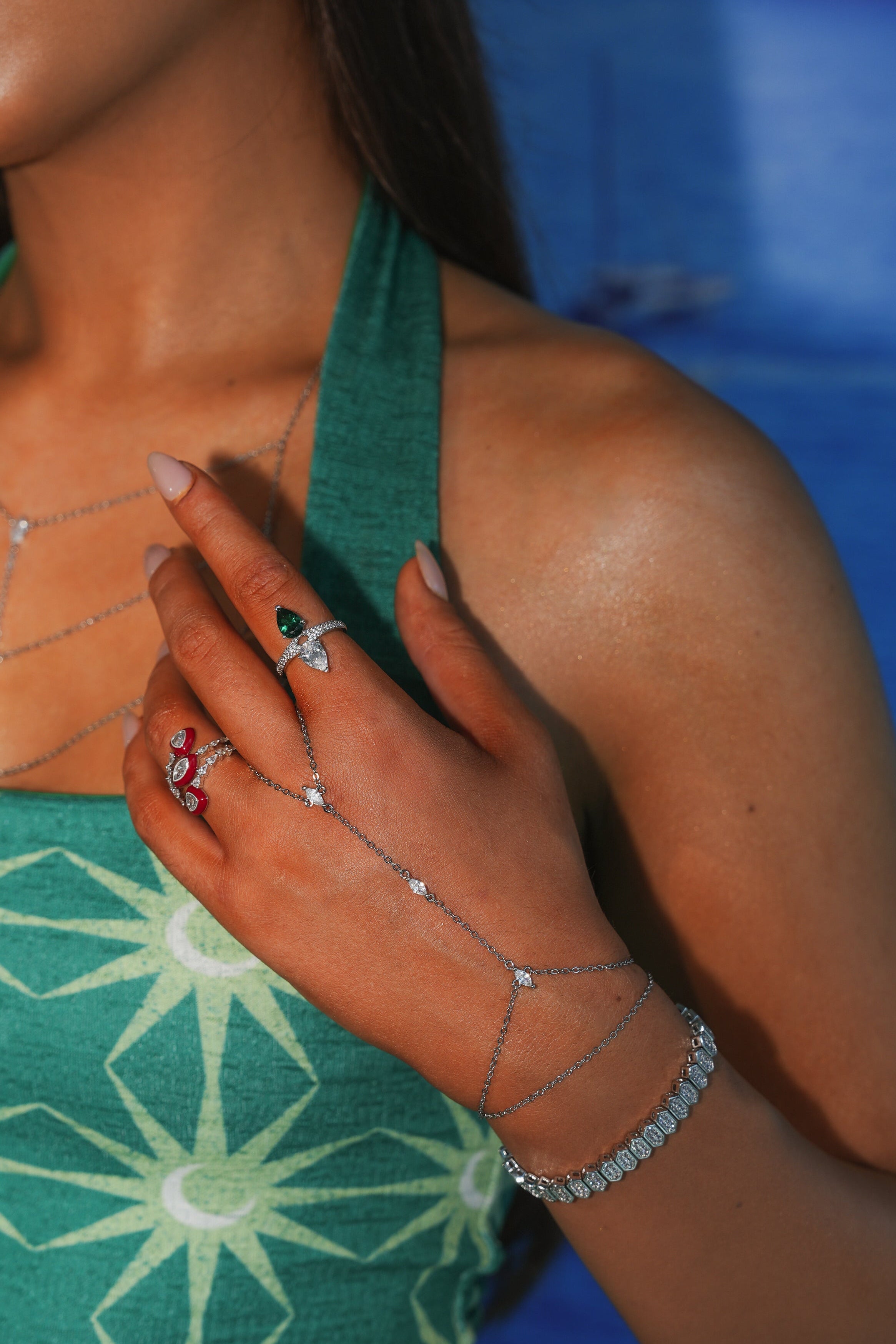 SILVER HAND CHAIN